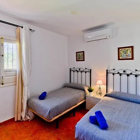 Apartment 17c Palmas, Oasis Nerja